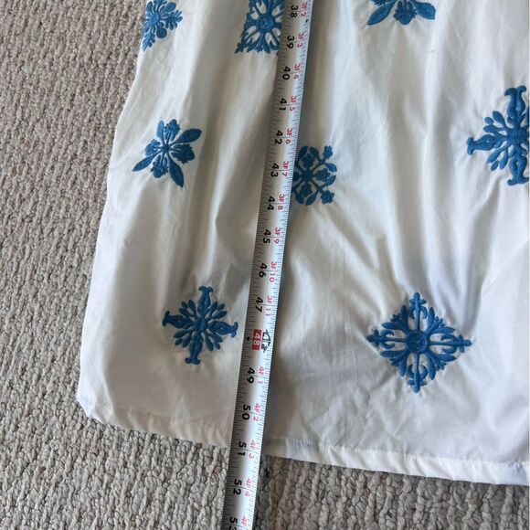 Ciao Lucia Barbara Floral Embroidery Dress in Sky - Picture 5 of 13